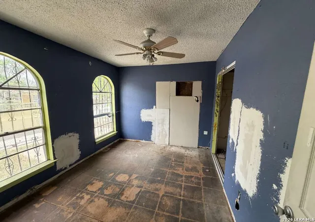 Photo 3 of Single family home for sale at 1912 San Carlos, San Antonio, TX 78207 | MLS# 2013254 | Listing updated on 2026-09-12