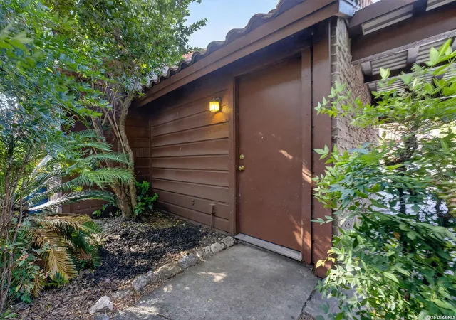 Photo 3 of Single family home for sale at 142 Caleta Bch, San Antonio, TX 78232 | MLS# 2013255 | Listing updated on 2026-09-12