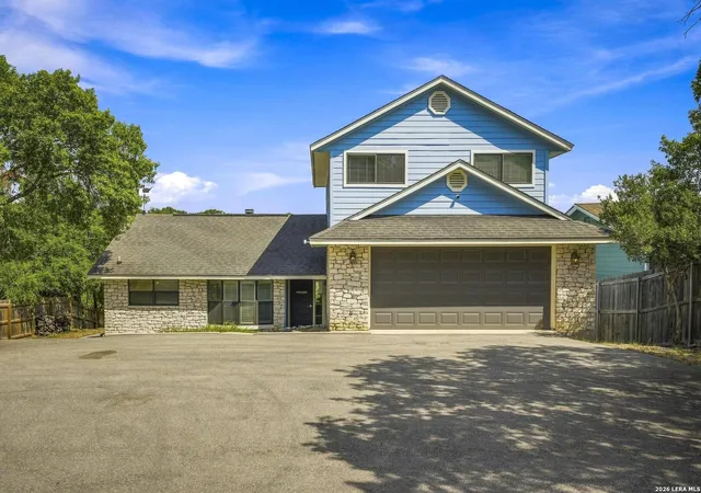 Photo 3 of Single family home for sale at 393 Nancy Dr, Canyon Lake, TX 78133 | MLS# 2013260 | Listing updated on 2026-09-12