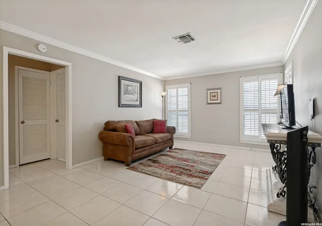 Photo 4 of Condo for sale at 5359 Fredericksburg Rd #610, San Antonio, TX 78229 | MLS# 2013263 | Listing updated on 2026-09-12