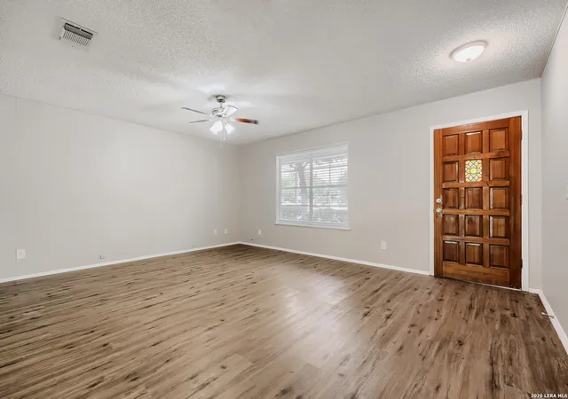 Photo 3 of Single family home for sale at 1345 Azalea Ln, New Braunfels, TX 78130 | MLS# 2013273 | Listing updated on 2026-09-23