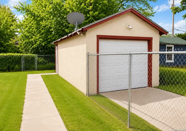 Photo 15 of Single family home for sale at 2254 Texas Ave, San Antonio, TX 78228 | MLS# 2013302 | Listing updated on 2026-09-12