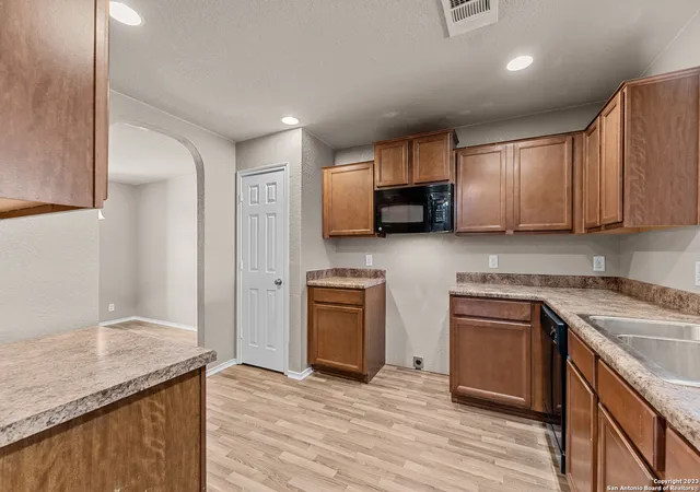 Photo 4 of Single family home for sale at 12122 Chi Chis Cv, San Antonio, TX 78221 | MLS# 2013306 | Listing updated on 2026-09-12