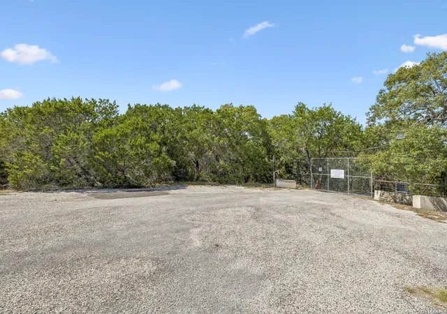 Photo 4 of Sale Pending at Comanche Trl Path, Bandera, TX 78003 | MLS# 2013318 | Listing updated on 2026-09-09