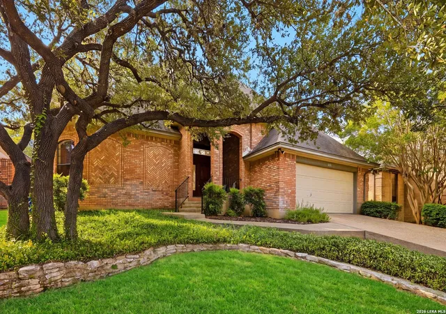 Photo 2 of Single family home for sale at 2806 Squaw Crk Dr, San Antonio, TX 78230 | MLS# 2013328 | Listing updated on 2026-09-17