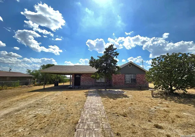 Photo 1 of Single family home for sale at 4152 Deer Run, Eagle Pass, TX 78852 | MLS# 2013331 | Listing updated on 2026-09-12
