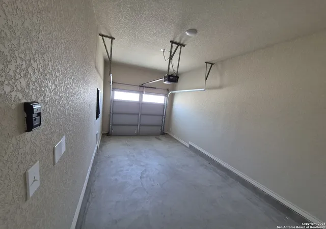 Photo 4 of Multi family home for sale at 6414 Luglio Ln, San Antonio, TX 78233 | MLS# 2013347 | Listing updated on 2026-09-12