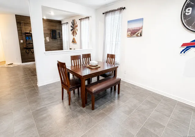 Photo 4 of Single family home for sale at 8227 Cactus Wren Hl, San Antonio, TX 78253 | MLS# 2013348 | Listing updated on 2026-10-24
