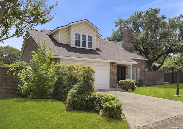 Photo 4 of Single family home for sale at 16715 Henderson Pass, San Antonio, TX 78232 | MLS# 2013351 | Listing updated on 2026-09-12