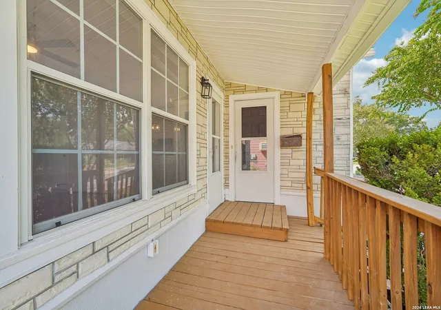 Photo 3 of Single family home for sale at 254 Lone Star Blvd, San Antonio, TX 78204 | MLS# 2013355 | Listing updated on 2026-09-14