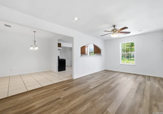 Photo 3 of Single family home for sale at 211 Esmeralda Dr, San Antonio, TX 78228 | MLS# 2013358 | Listing updated on 2026-10-27