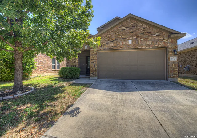 Photo 4 of Single family home for sale at 7910 Coolspring Dr, San Antonio, TX 78254 | MLS# 2013427 | Listing updated on 2026-09-13