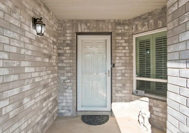 Photo 3 of Single family home for sale at 18635 Creekside Pass, San Antonio, TX 78259 | MLS# 2013478 | Listing updated on 2026-09-13