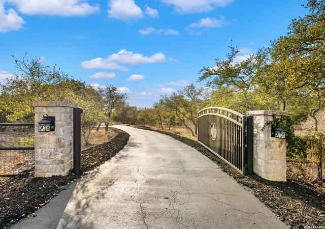 Photo 3 of Single family home for sale at 16227 San Cayetano, Helotes, TX 78023 | MLS# 2013480 | Listing updated on 2026-09-13