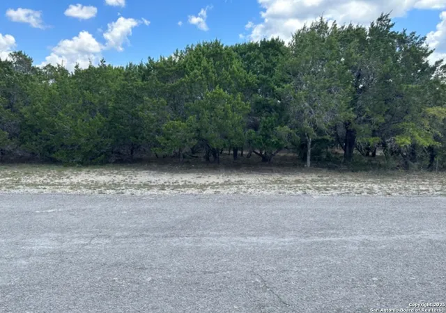 Photo 1 of Land for sale at Lot #70 Forest Oaks, Lakehills, TX 78063 | MLS# 2013487 | Listing updated on 2026-09-13