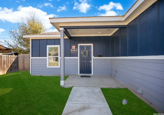Photo 3 of Single family home for sale at 5306 Indian Desert St, San Antonio, TX 78242 | MLS# 2013519 | Listing updated on 2026-09-13