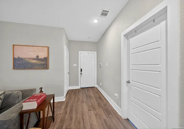 Photo 4 of Single family home for sale at 5306 Indian Desert St, San Antonio, TX 78242 | MLS# 2013519 | Listing updated on 2026-09-13