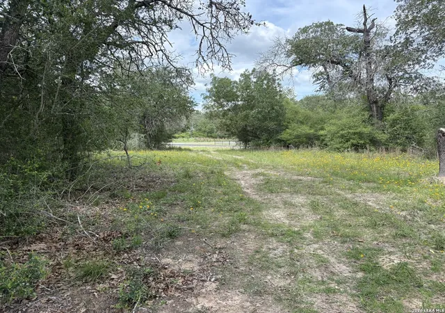 Photo 4 of Land for sale at 69 Powder Ridge, Luling, TX 78648 | MLS# 2013521 | Listing updated on 2026-09-13