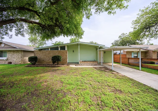 Single family home for sale at 4402 Bright Sun St, San Antonio, TX 78217 | MLS# 2013526