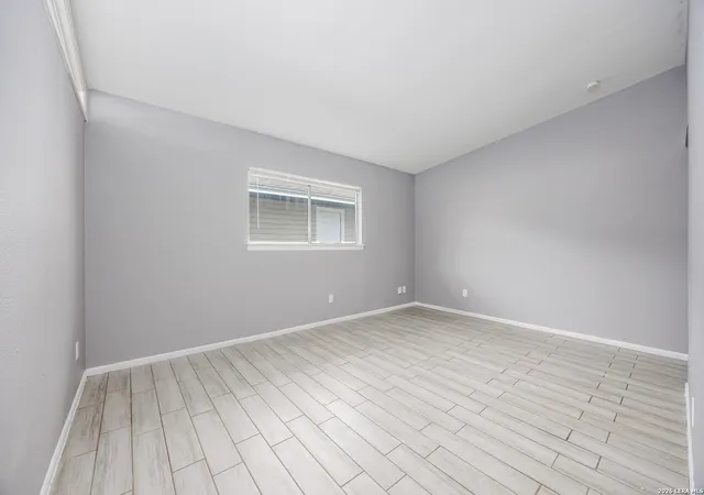 Photo 4 of Single family home for sale at 4402 Bright Sun St, San Antonio, TX 78217 | MLS# 2013526 | Listing updated on 2026-09-13