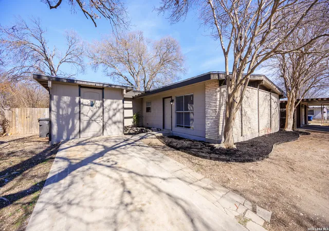 Photo 3 of Single family home for sale at 5119 Village Crst, San Antonio, TX 78218 | MLS# 2013530 | Listing updated on 2026-09-13