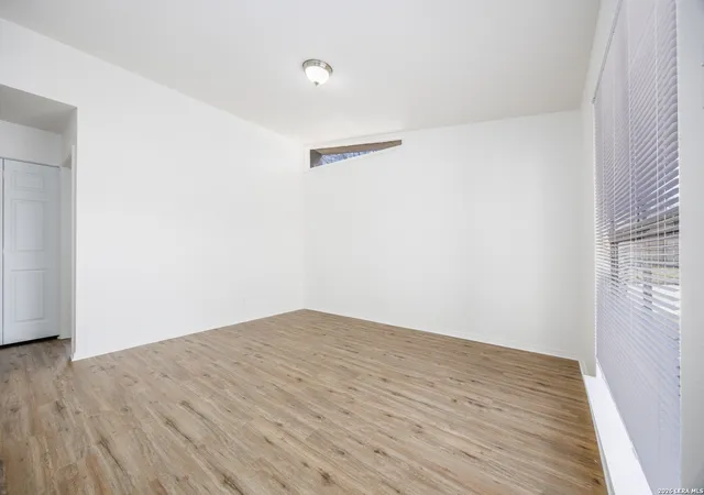 Photo 4 of Single family home for sale at 5119 Village Crst, San Antonio, TX 78218 | MLS# 2013530 | Listing updated on 2026-09-13