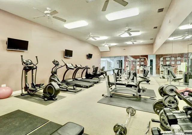 Listing Photo 2 - Condo for sale in building located at 14721 Whitecap Blvd, Corpus Christi, TX 78418 - Unit #382