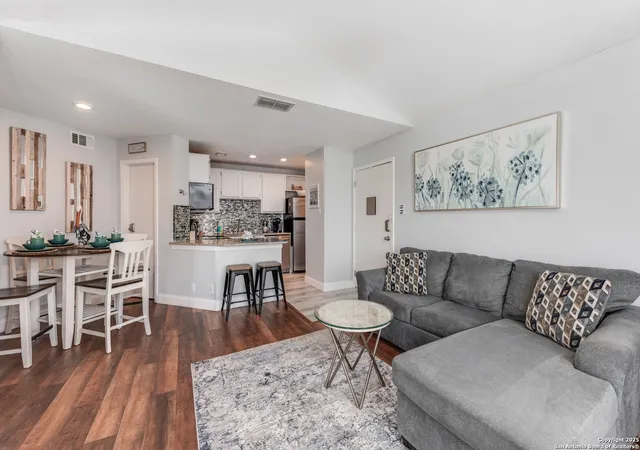 Photo 4 of Condo for sale at 14721 Whitecap Blvd #382, Corpus Christi, TX 78418 | MLS# 2013543 | Listing updated on 2026-09-13