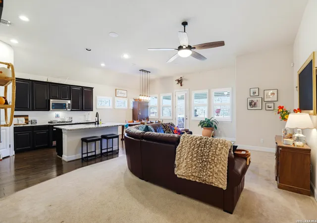 Photo 3 of Single family home for sale at 227 Parkview Ter, Boerne, TX 78006 | MLS# 2013547 | Listing updated on 2026-09-13