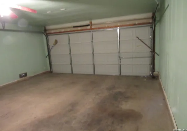 Photo 3 of Single family home for sale at 223 Bridle Rdg, San Antonio, TX 78227 | MLS# 2013575 | Listing updated on 2026-09-15