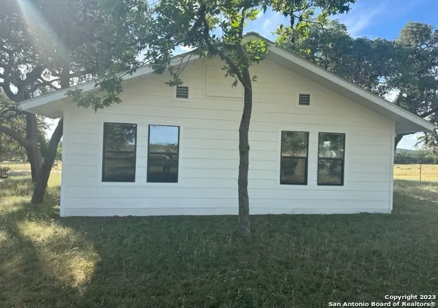 Photo 3 of Single family home for sale at 373 Pine Tree, Medina, TX 78055 | MLS# 2013599 | Listing updated on 2026-09-13