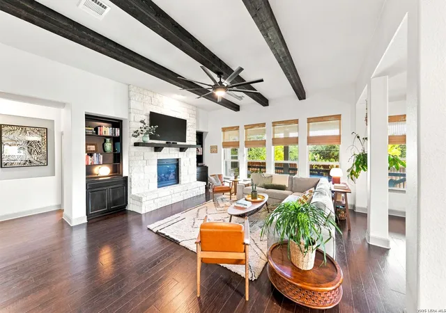 Photo 2 of Single family home for sale at 8903 Gate Pass, Boerne, TX 78015 | MLS# 2013605 | Listing updated on 2026-09-30