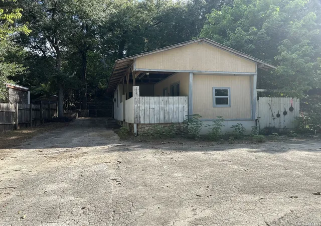 Photo 1 of Single family home for sale at 189 Placid Cvs Dr, New Braunfels, TX 78130 | MLS# 2013616 | Listing updated on 2026-09-16