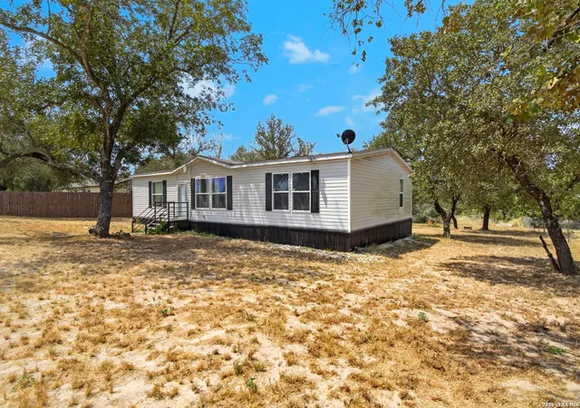 Photo 2 of Single family home for sale at 140 Valley View Dr, Poteet, TX 78065 | MLS# 2013623 | Listing updated on 2026-09-13
