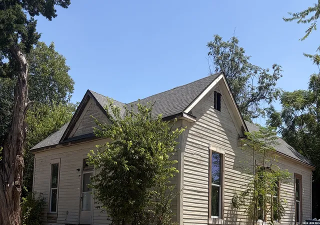 Photo 14 of Single family home for sale at 1002 Nolan St, San Antonio, TX 78202 | MLS# 2013636 | Listing updated on 2026-10-05