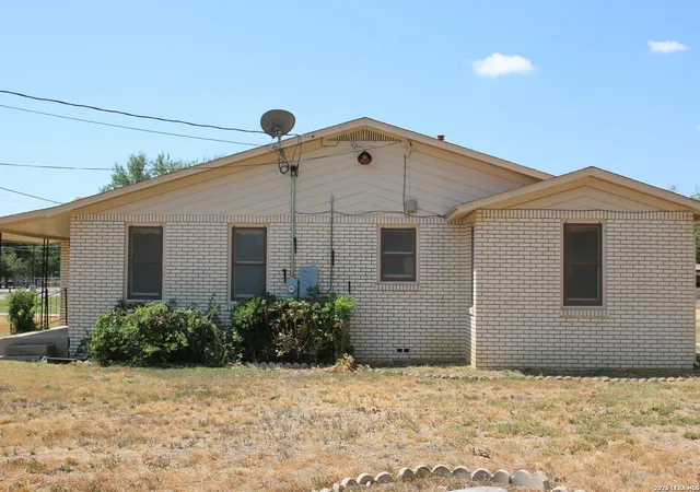 Photo 3 of Sale Pending at 901 Houston, Castroville, TX 78009 | MLS# 2013651 | Listing updated on 2026-09-16