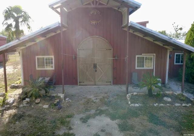 Photo 2 of Land for sale at 2710 N State Hwy 80, Nixon, TX 78140 | MLS# 2013664 | Listing updated on 2026-09-13