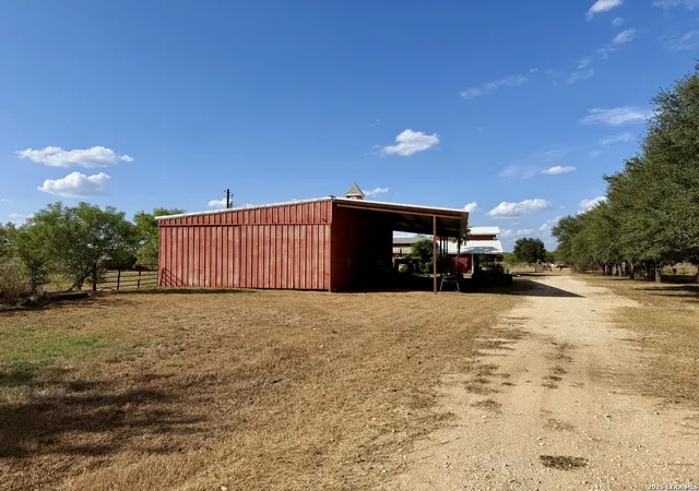 Photo 4 of House for sale at 2710 N State Hwy 80, Nixon, TX 78140 | MLS# 2013664 | Listing updated on 2026-09-13