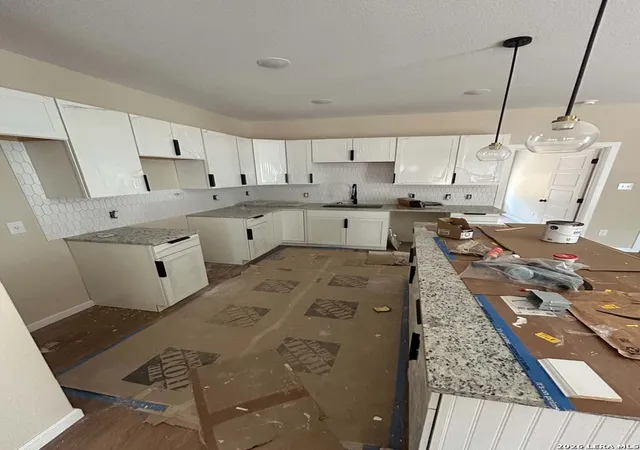 Photo 3 of Single family home for sale at 504 Hickory St, Jourdanton, TX 78026 | MLS# 2013667 | Listing updated on 2026-09-13