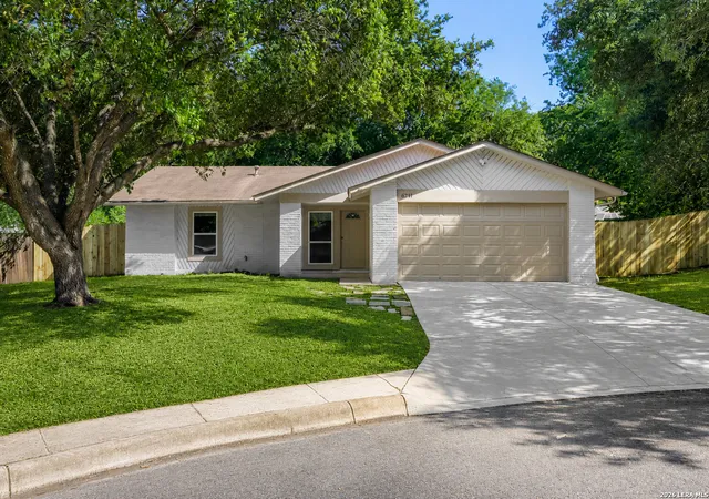 Photo 1 of Single family home for sale at 6731 Carters Blf, San Antonio, TX 78239 | MLS# 2013669 | Listing updated on 2026-09-13