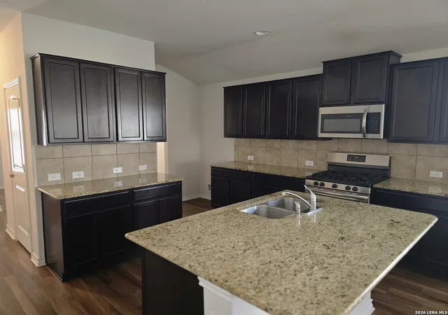 Photo 3 of Single family home for sale at 707 Mizuno Way, San Antonio, TX 78221 | MLS# 2013676 | Listing updated on 2026-09-13