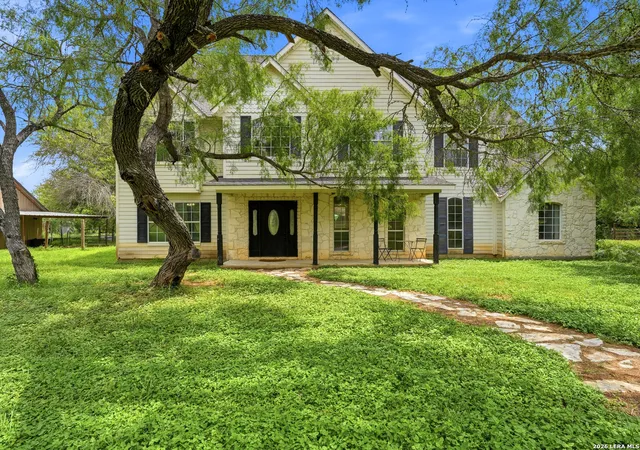 Photo 2 of Single family home for sale at 1208 Odaniel School Rd, Seguin, TX 78155 | MLS# 2013687 | Listing updated on 2026-09-13