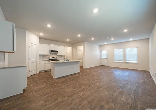 Photo 4 of Sale Pending at 15727 Clove Spice Way, Von Ormy, TX 78073 | MLS# 2013739 | Listing updated on 2026-09-10