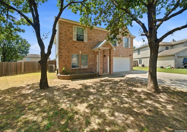 Photo 2 of Single family home for sale at 16523 Amberly Ct, Selma, TX 78154 | MLS# 2013747 | Listing updated on 2026-09-14