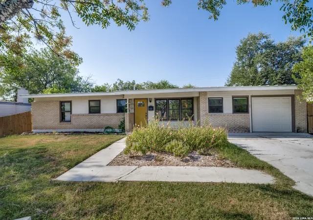 Photo 2 of Sale Pending at 218 Sprucewood Ln, San Antonio, TX 78216 | MLS# 2013754 | Listing updated on 2026-09-20