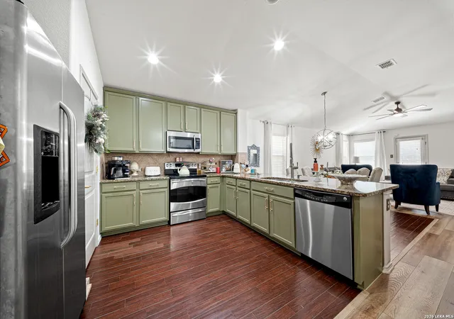 Photo 4 of Sale Pending at 5514 Degan Way, San Antonio, TX 78228 | MLS# 2013816 | Listing updated on 2026-09-12