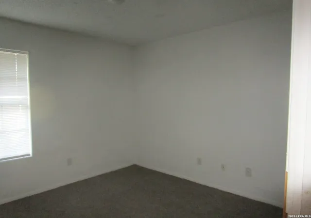 Photo 8 of Single family home for sale at 506 E Sarah St, Beeville, TX 78102 | MLS# 2013822 | Listing updated on 2026-09-24