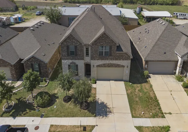 Photo 3 of Single family home for sale at 3611 Texel Ln, Pflugerville, TX 78660 | MLS# 2013838 | Listing updated on 2026-09-15