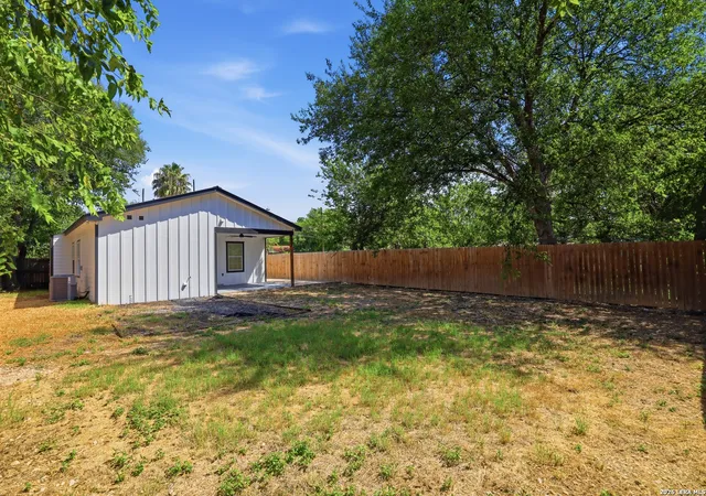 Photo 30 of Sale Pending at 1008 Stonewall, San Antonio, TX 78211 | MLS# 2013854 | Listing updated on 2026-10-05