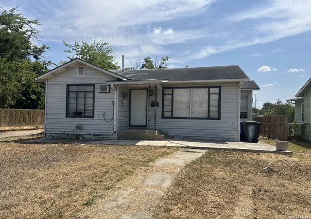 Photo 1 of Single family home for sale at 250 Golden Crown, San Antonio, TX 78223 | MLS# 2013857 | Listing updated on 2026-09-14